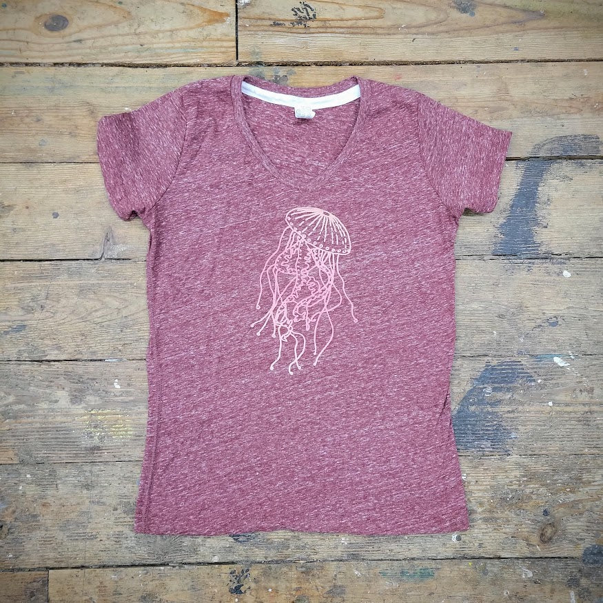Heathered, maroon v-neck with a jellyfish design on the front.
